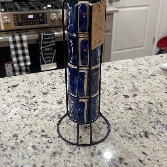 Beautiful Blue and White set of 4 Espresso Cups NWT - Picture 4 of 6